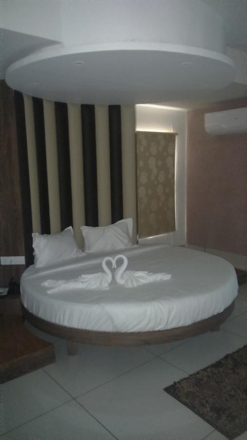Apple Residency Hotel Patan  Exterior foto