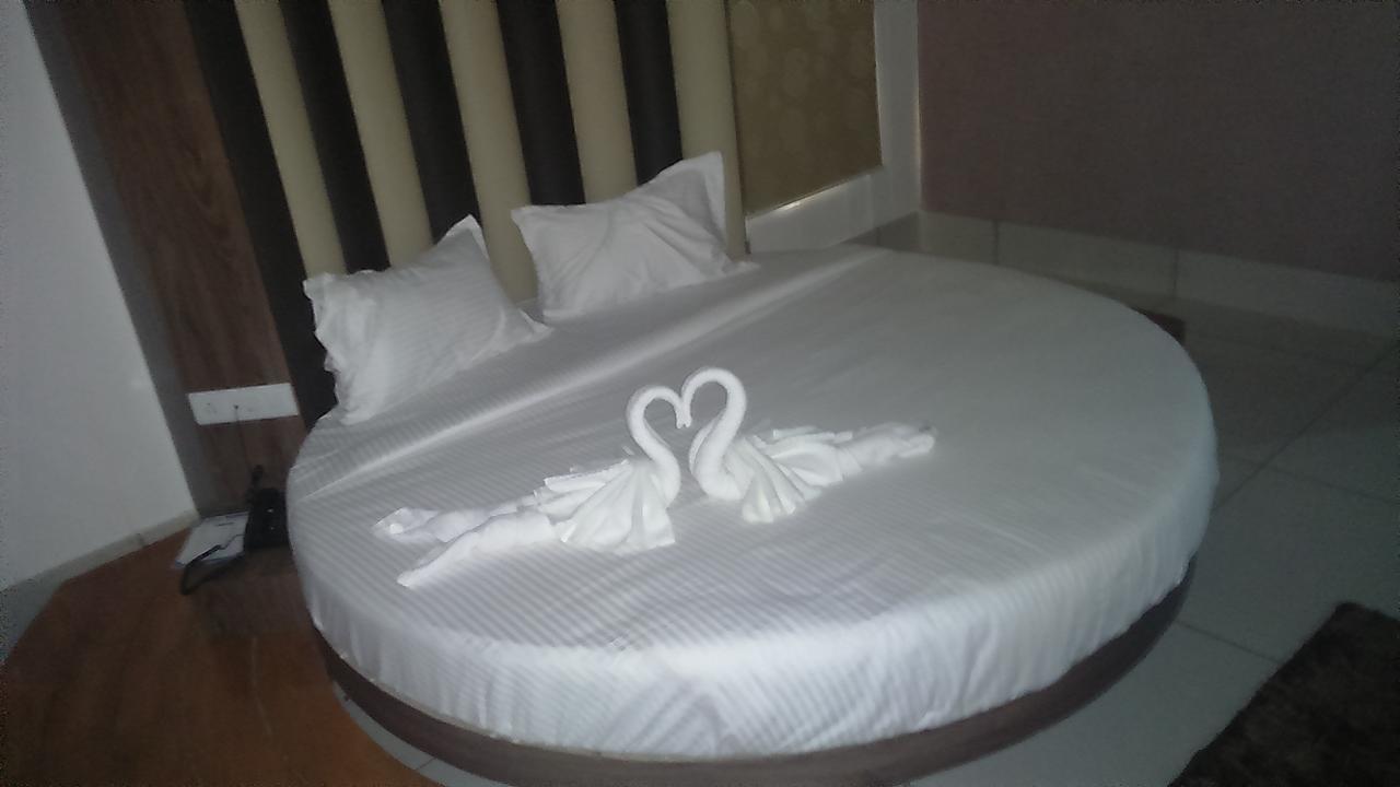 Apple Residency Hotel Patan  Exterior foto