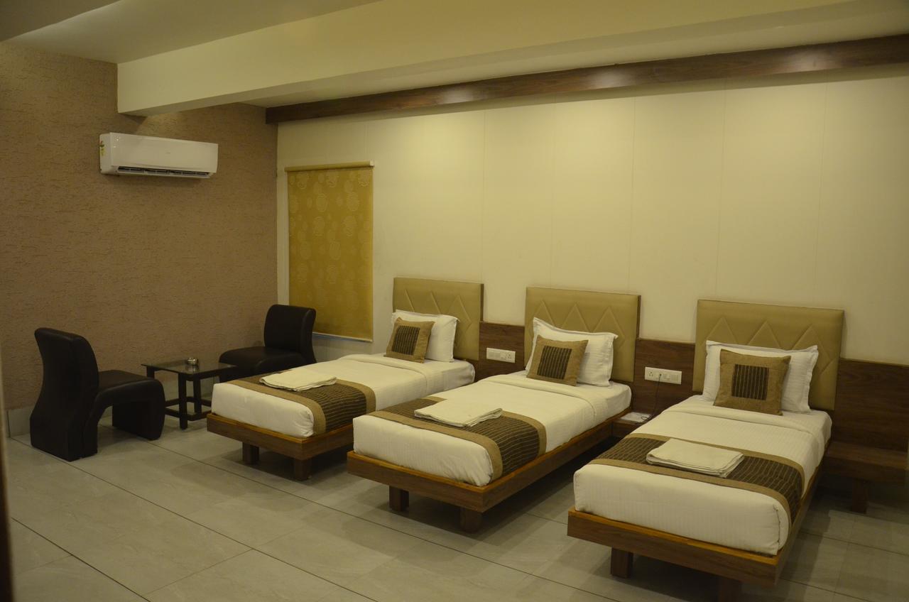 Apple Residency Hotel Patan  Exterior foto