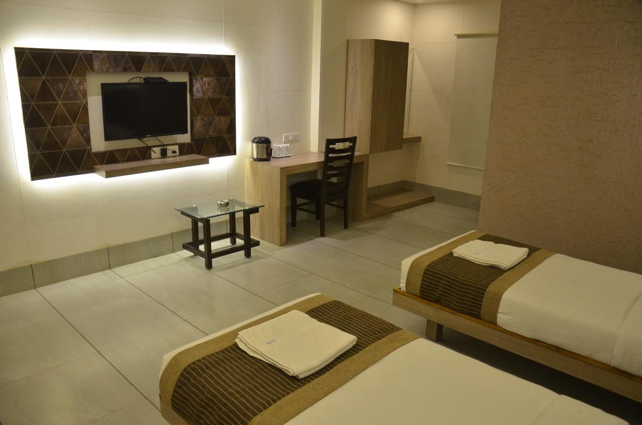 Apple Residency Hotel Patan  Exterior foto