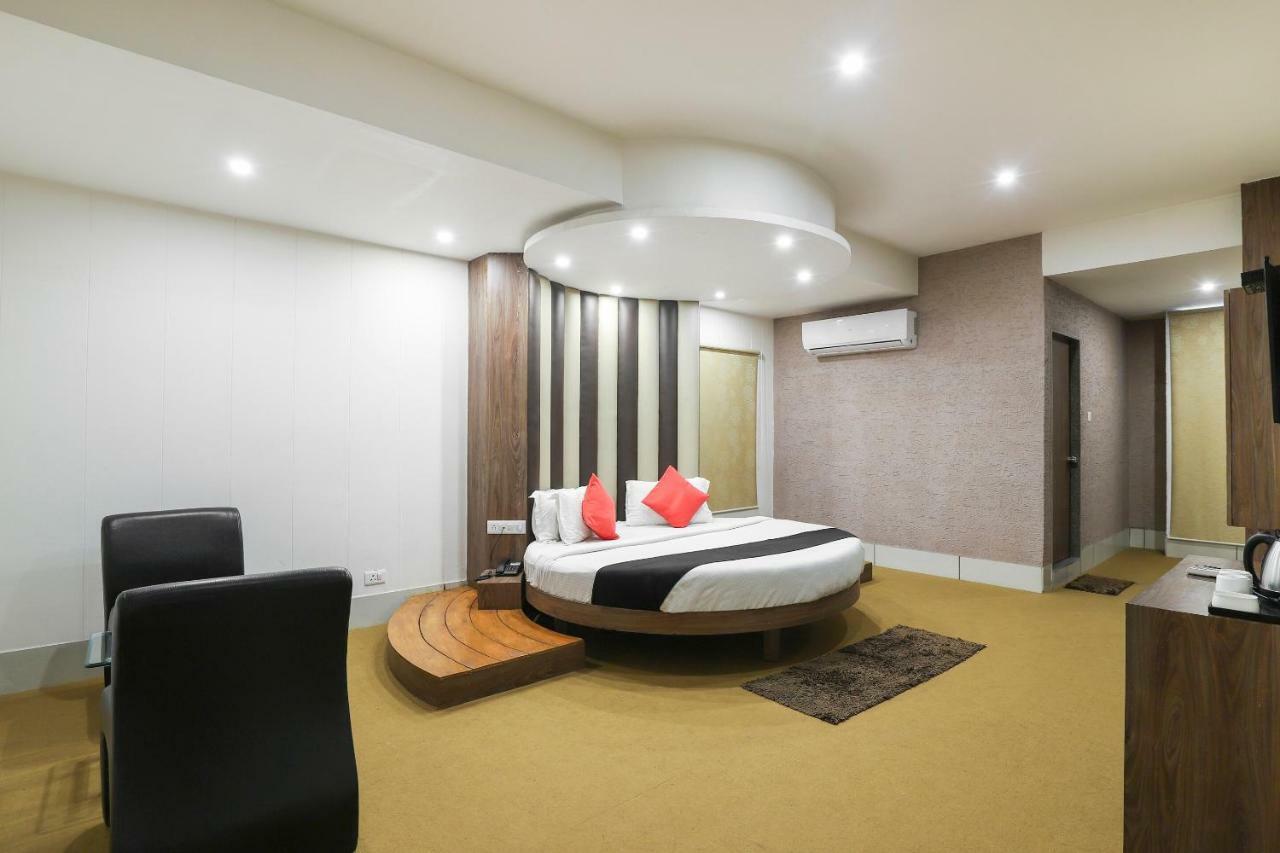 Apple Residency Hotel Patan  Exterior foto