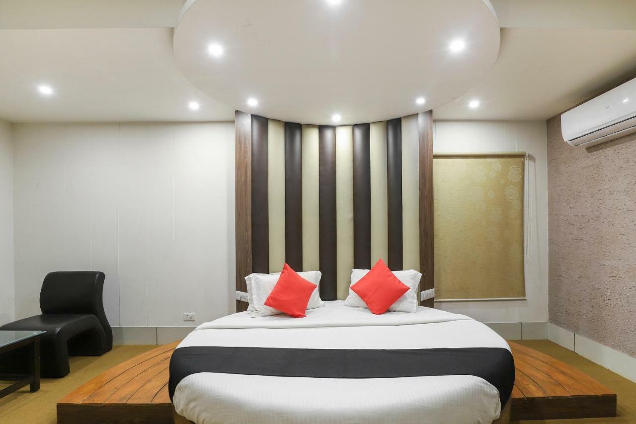 Apple Residency Hotel Patan  Exterior foto