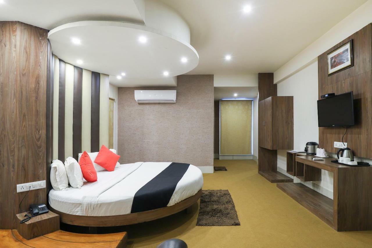 Apple Residency Hotel Patan  Exterior foto